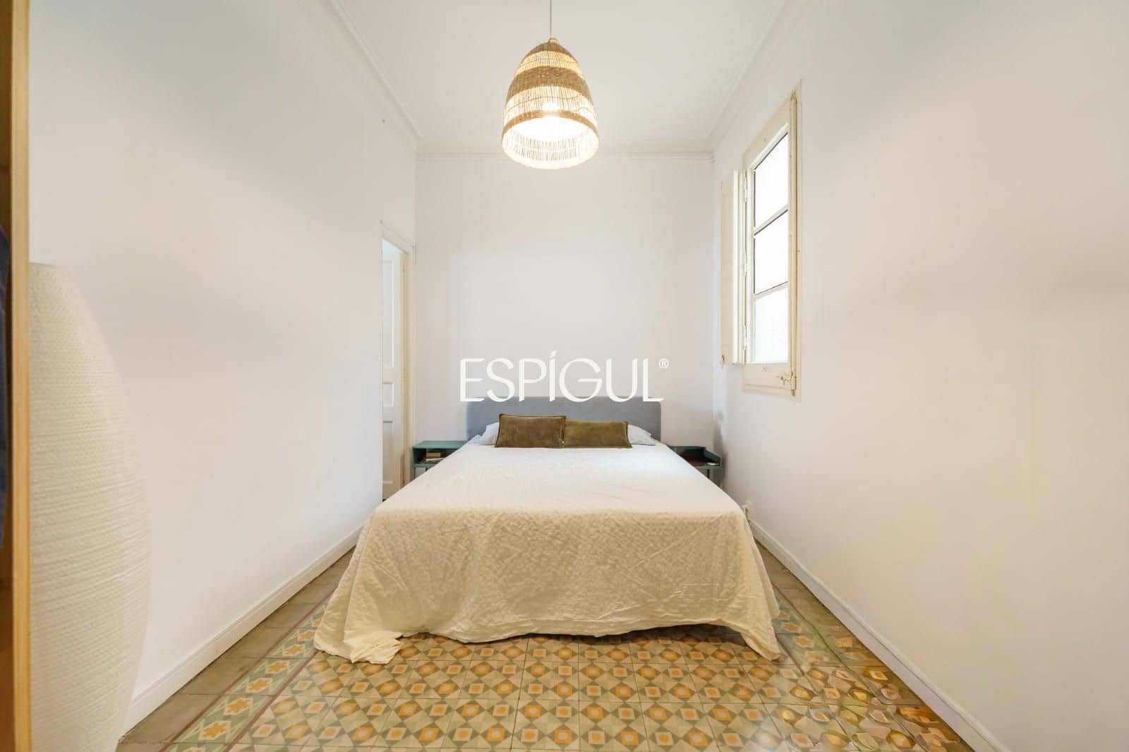 4 bedroom Flat for sale in Barcelona city - € 850,000 (Ref: 10016436)