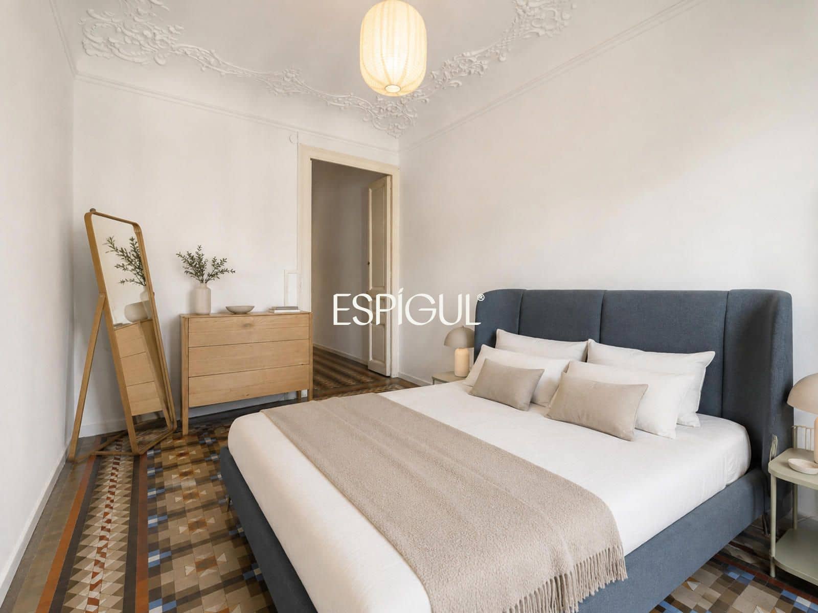 4 bedroom Flat for sale in Barcelona city - € 850,000 (Ref: 10016436)