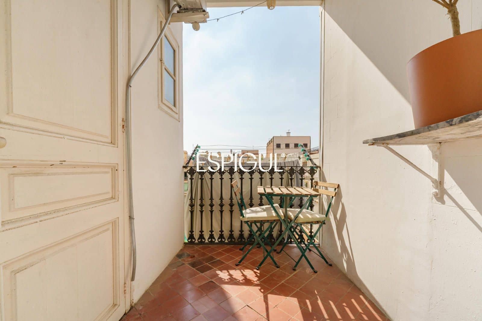 4 bedroom Flat for sale in Barcelona city - € 850,000 (Ref: 10016436)