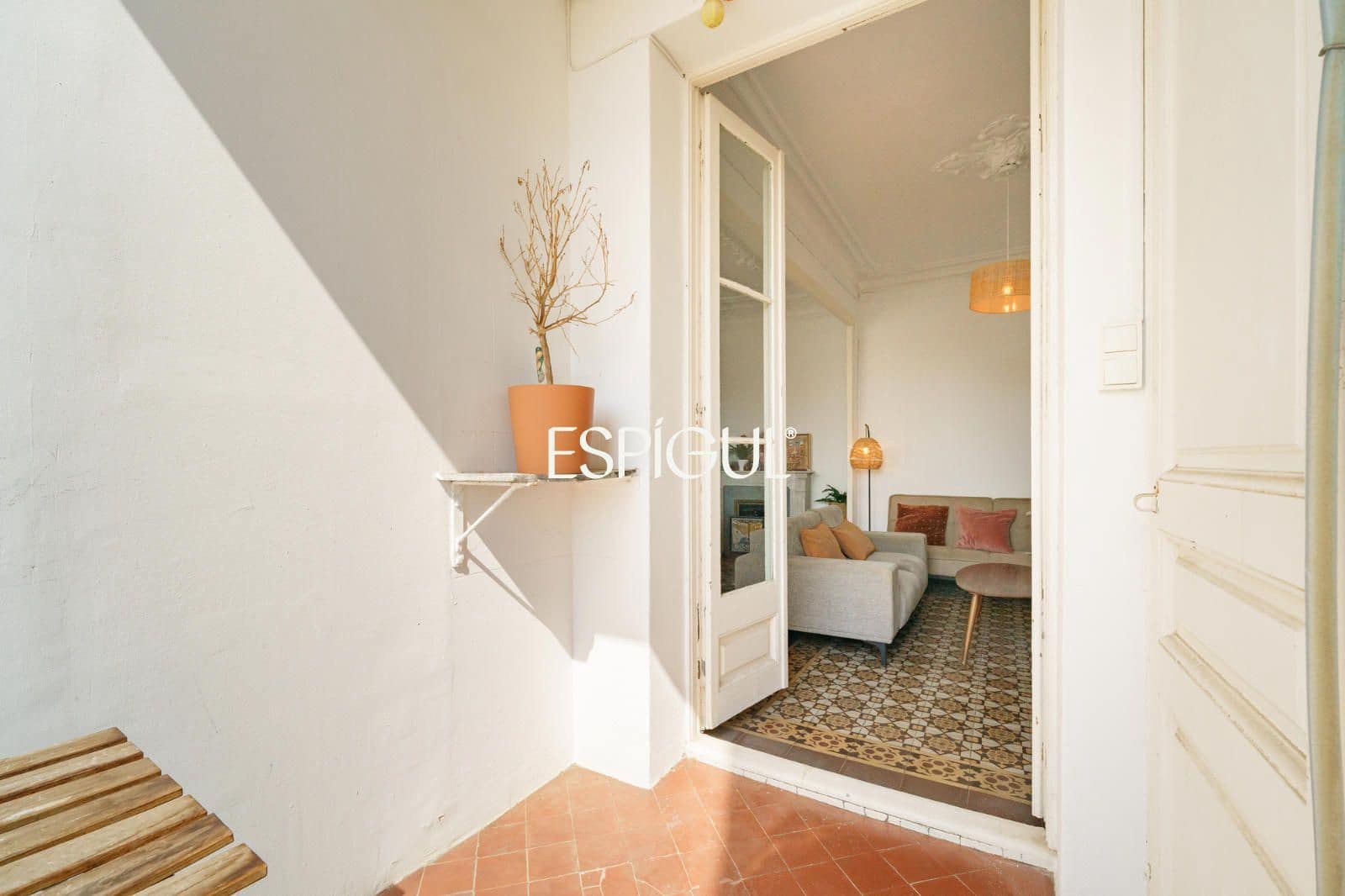 4 bedroom Flat for sale in Barcelona city - € 850,000 (Ref: 10016436)