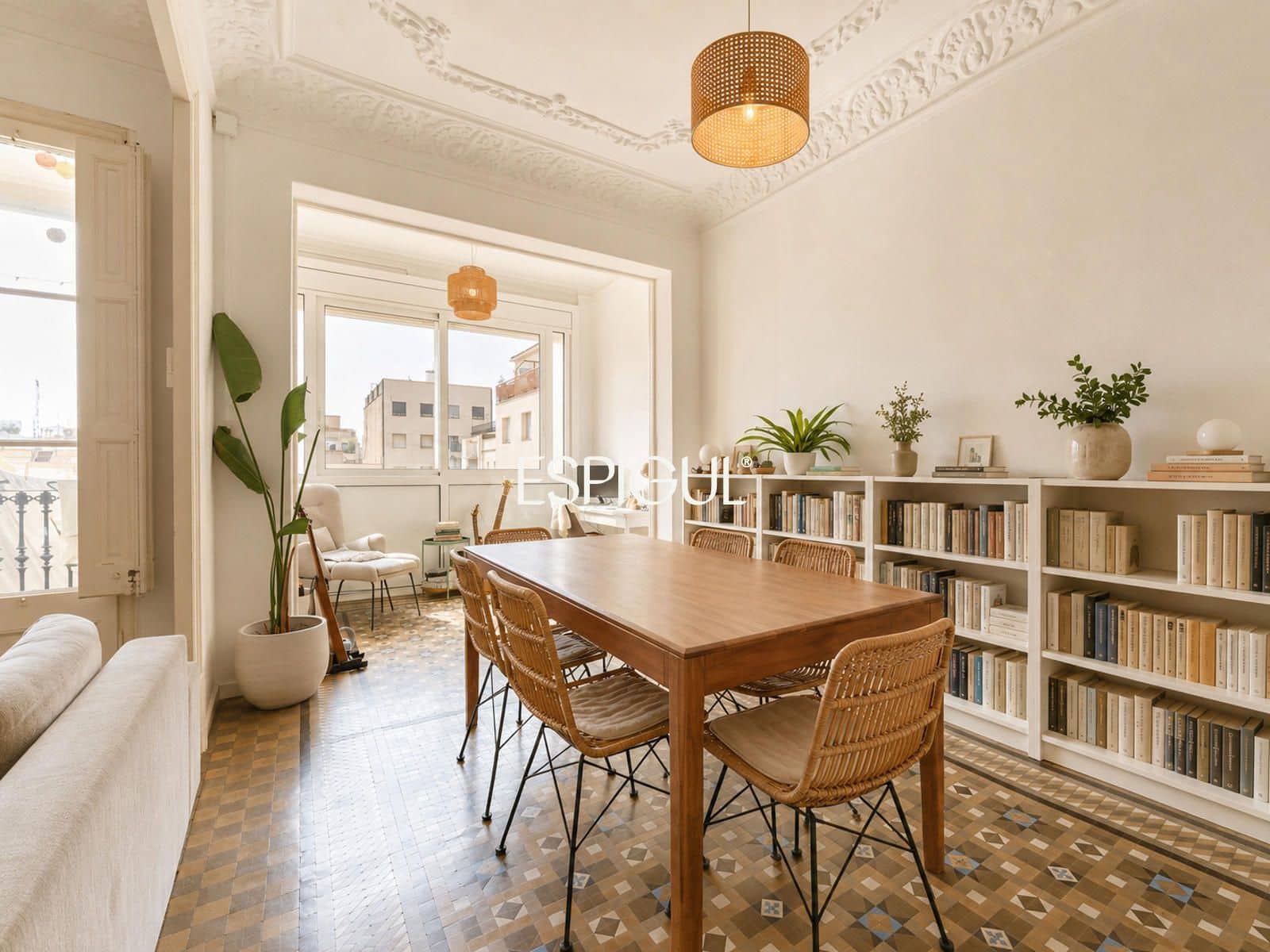4 bedroom Flat for sale in Barcelona city - € 850,000 (Ref: 10016436)
