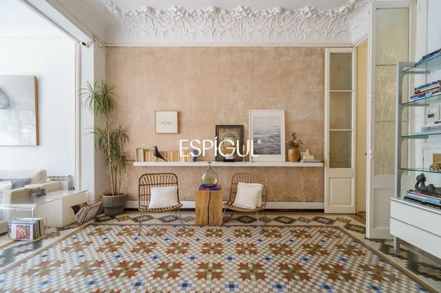 4 chambre Appartement à vendre à La Dreta de L'Eixample, Barcelone ville - 1 100 000 € (Ref: 10016437)
