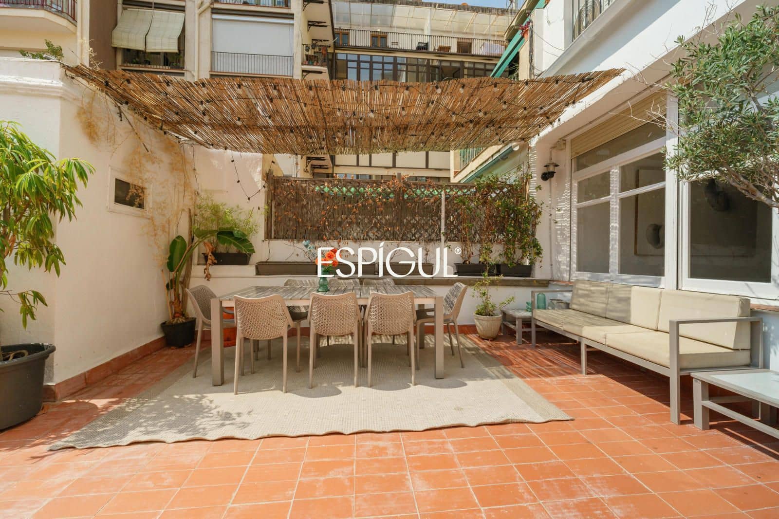 4 chambre Appartement à vendre à Barcelone ville - 1 100 000 € (Ref: 10016437)