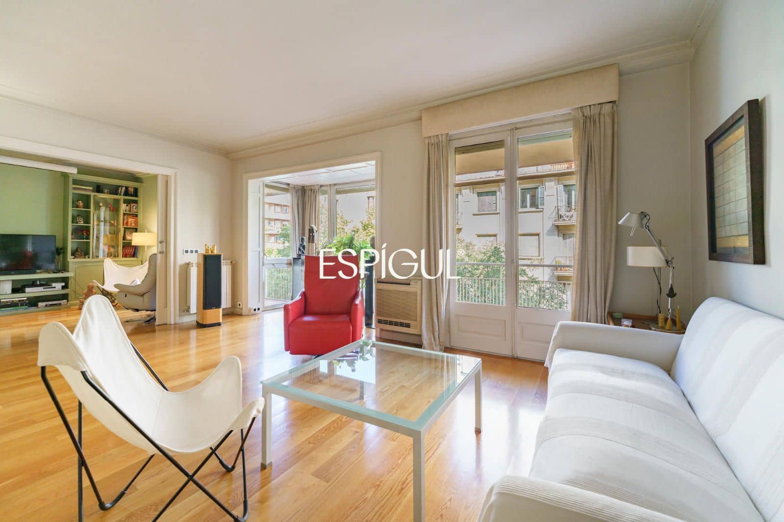 4 sypialnia Mieszkanie na sprzedaż w Miasto Barcelona - 890 000 € (Ref: 10016445)