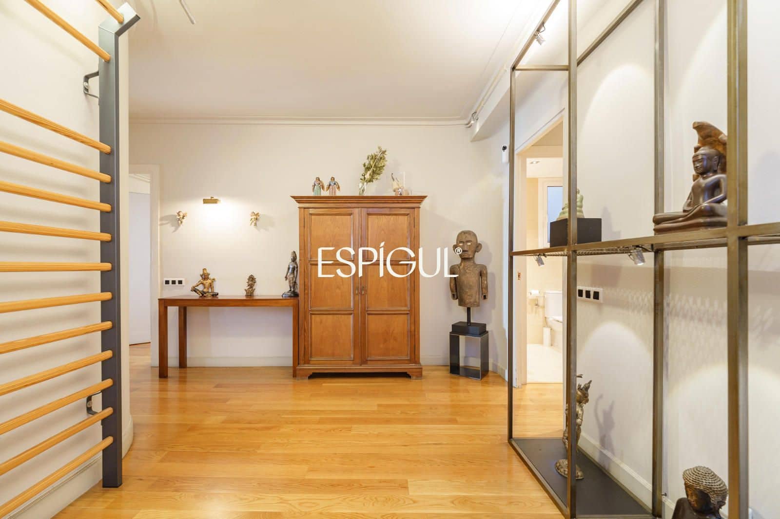4 sypialnia Mieszkanie na sprzedaż w Miasto Barcelona - 890 000 € (Ref: 10016445)
