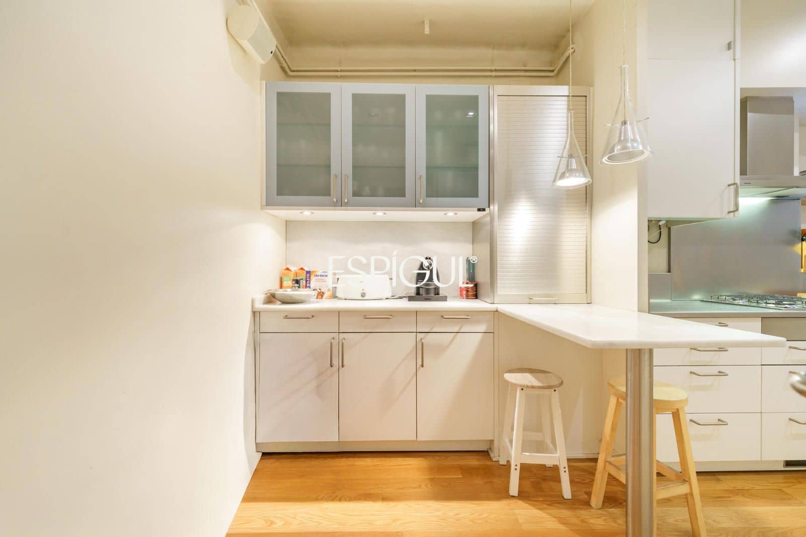 4 sypialnia Mieszkanie na sprzedaż w Miasto Barcelona - 890 000 € (Ref: 10016445)