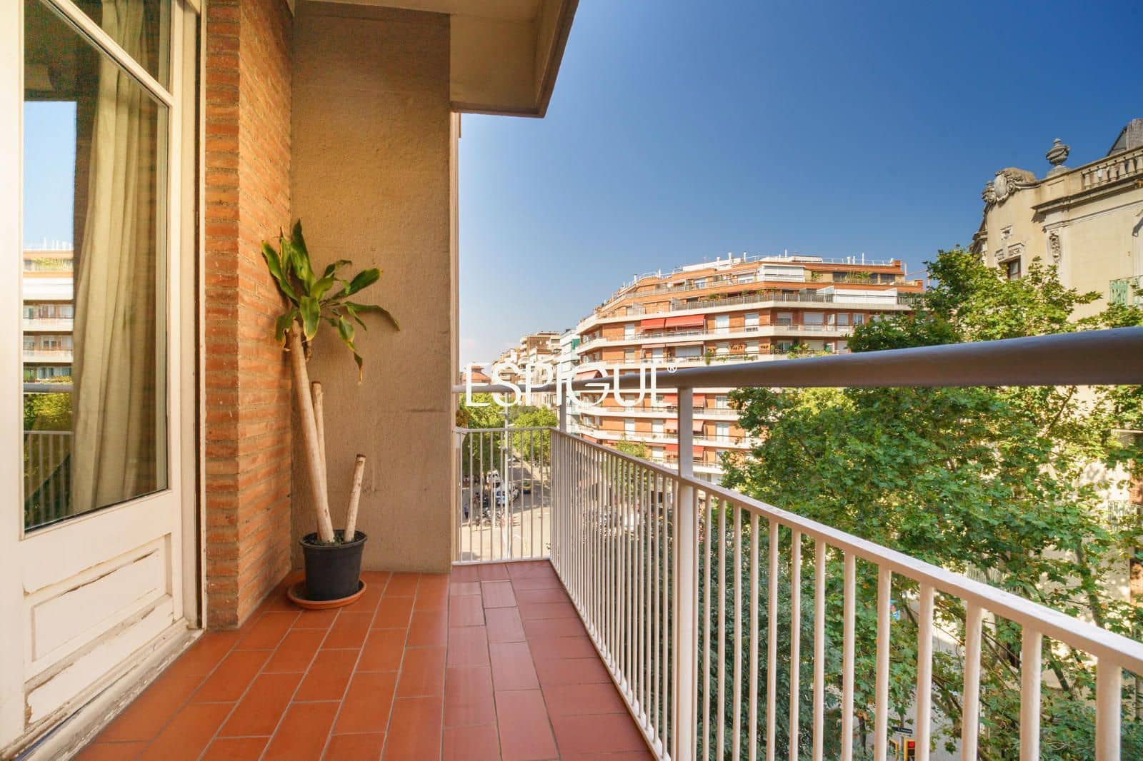 4 sypialnia Mieszkanie na sprzedaż w Miasto Barcelona - 890 000 € (Ref: 10016445)