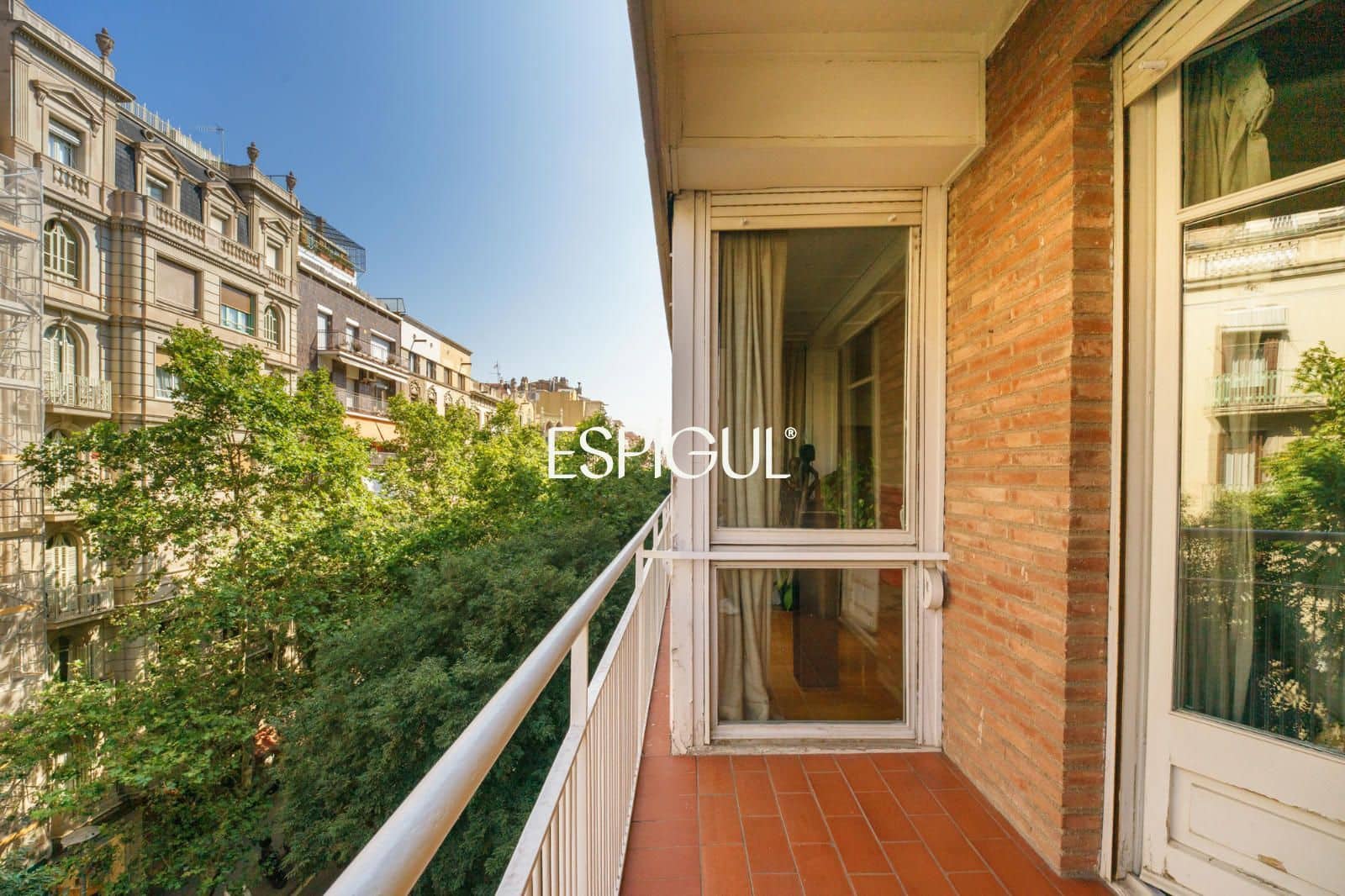 4 sypialnia Mieszkanie na sprzedaż w Miasto Barcelona - 890 000 € (Ref: 10016445)