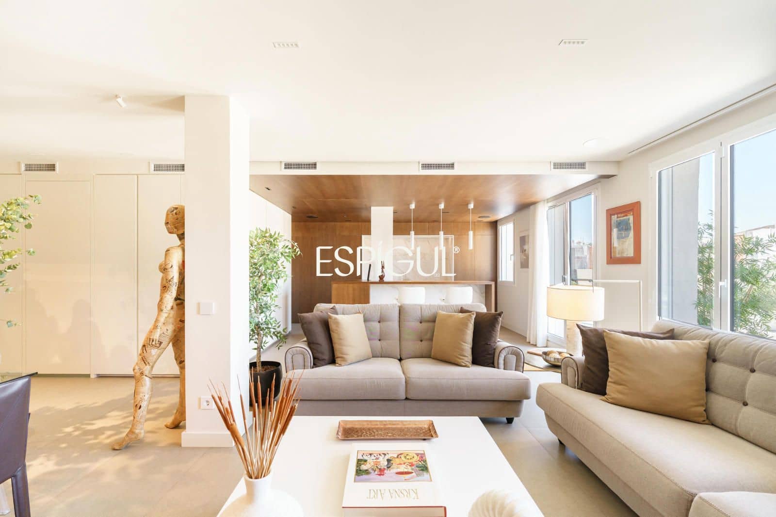 3 bedroom Penthouse for sale in Barcelona city with garage - € 1,645,000 (Ref: 10016446)