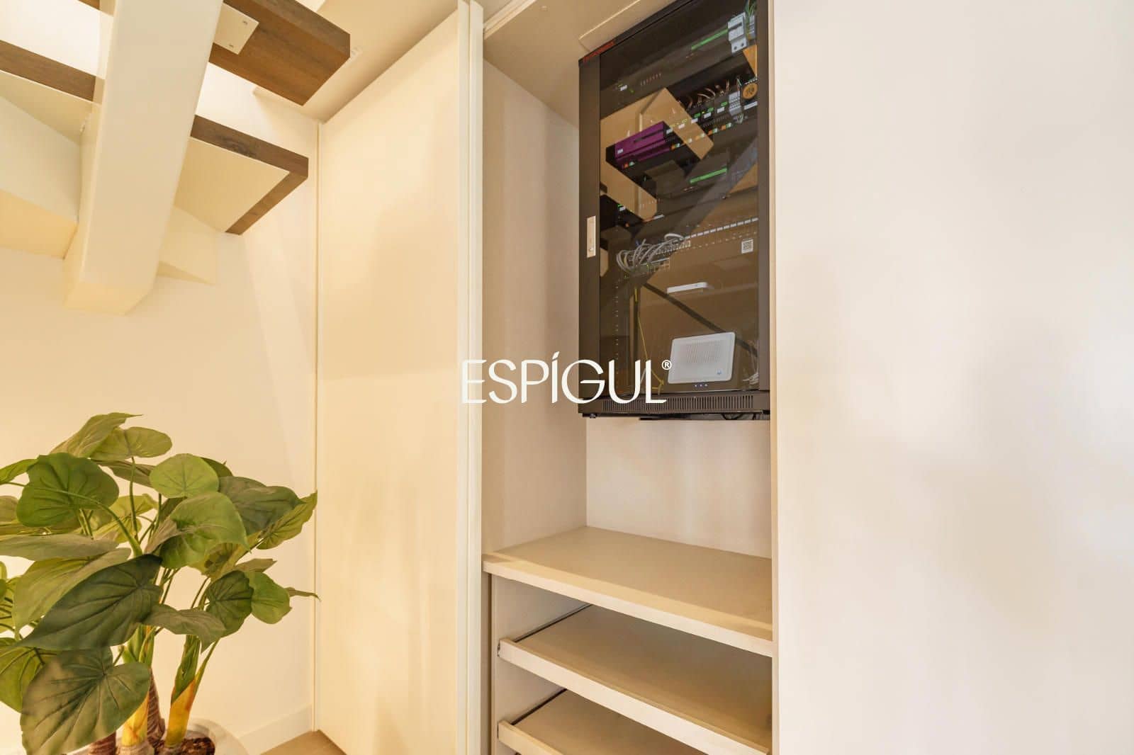 3 bedroom Penthouse for sale in Barcelona city with garage - € 1,645,000 (Ref: 10016446)