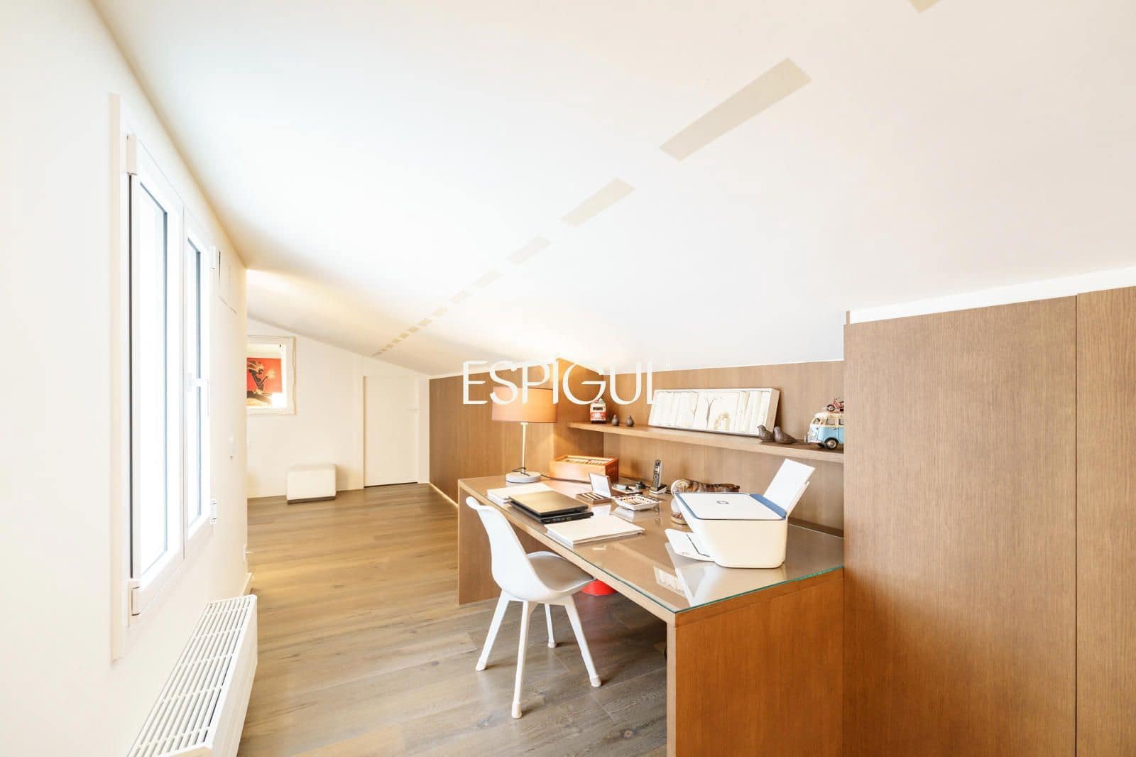 3 bedroom Penthouse for sale in Barcelona city with garage - € 1,645,000 (Ref: 10016446)