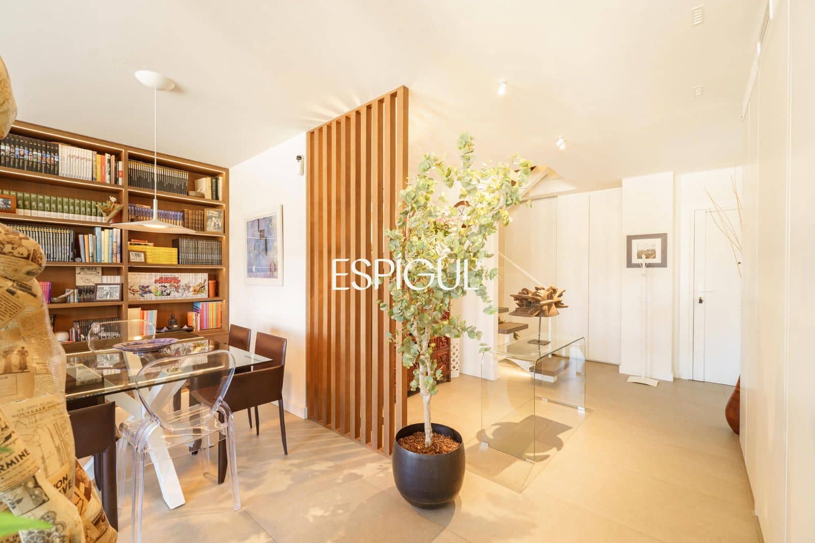 3 bedroom Penthouse for sale in Barcelona city with garage - € 1,645,000 (Ref: 10016446)