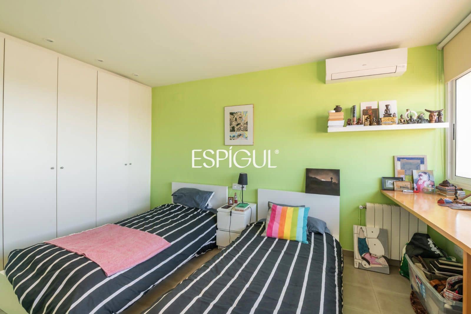 6 chambre Villa/Maison à vendre à Sitges avec piscine garage - 1 250 000 € (Ref: 10016448)