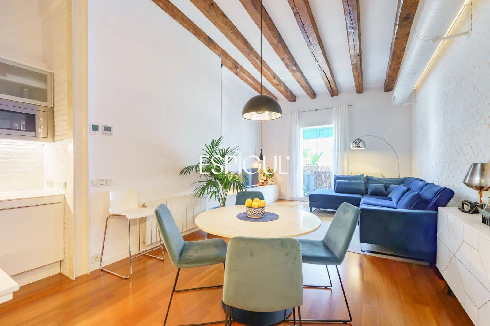 2 soveværelse Lejlighed til salg i Barcelona by - € 489.000 (Ref: 10016449)