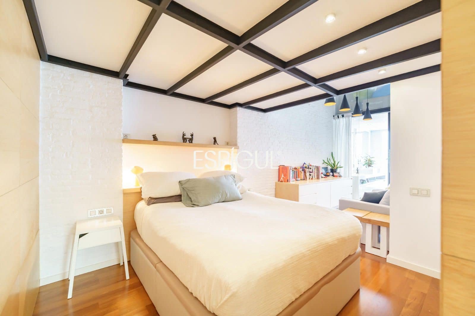 2 soveværelse Lejlighed til salg i Barcelona by - € 489.000 (Ref: 10016449)
