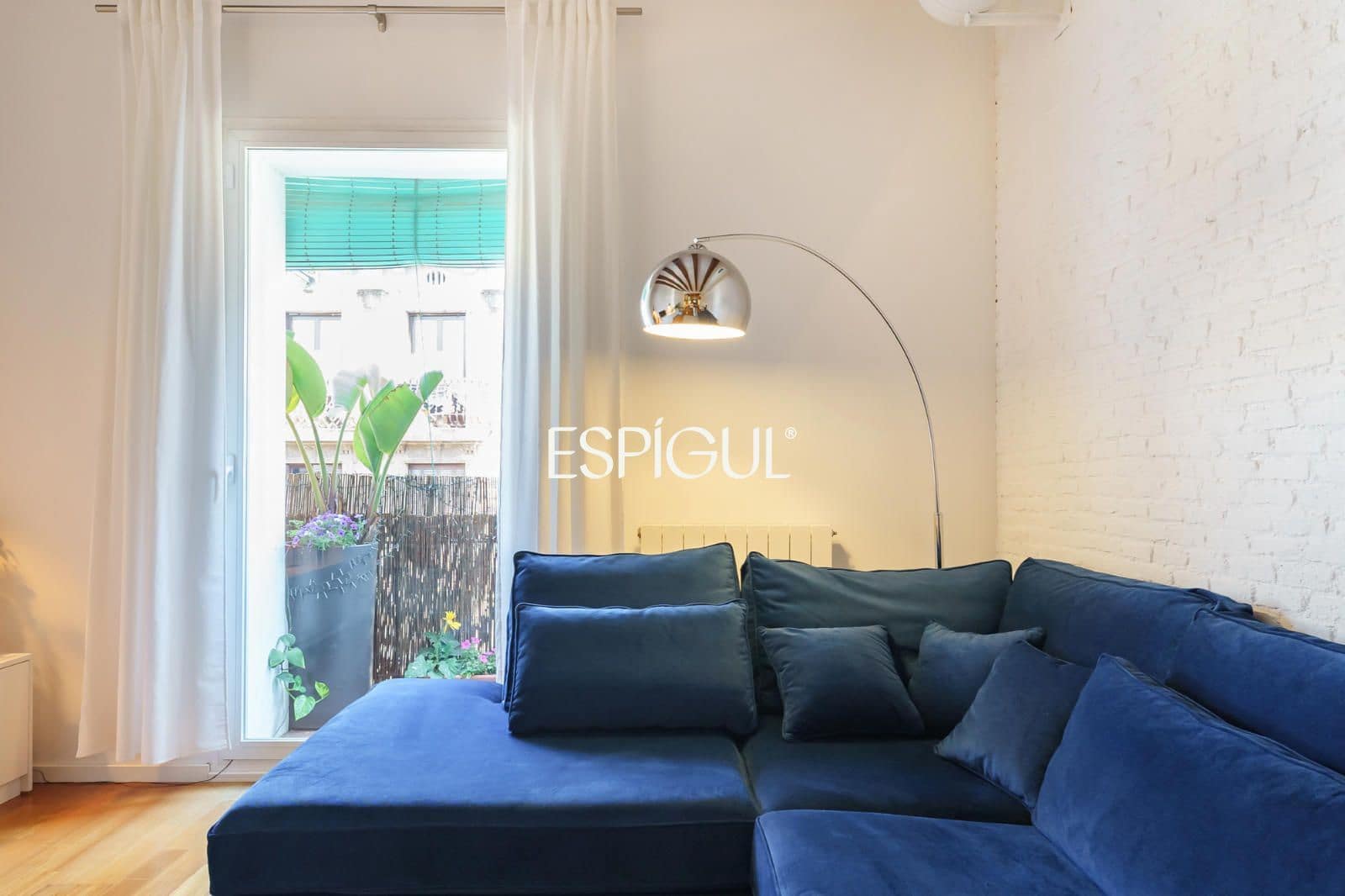 2 soveværelse Lejlighed til salg i Barcelona by - € 489.000 (Ref: 10016449)