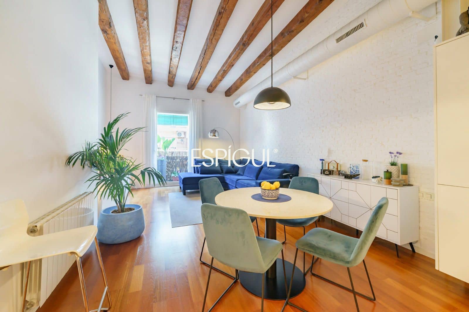 2 soveværelse Lejlighed til salg i Barcelona by - € 489.000 (Ref: 10016449)