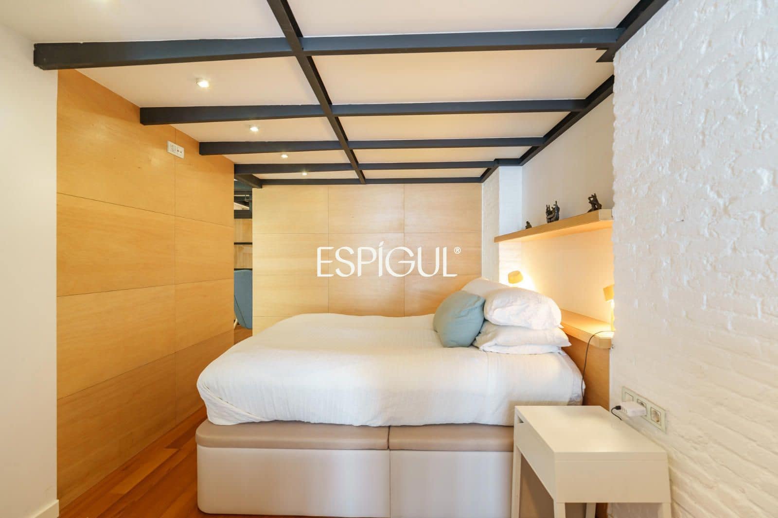 2 soveværelse Lejlighed til salg i Barcelona by - € 489.000 (Ref: 10016449)