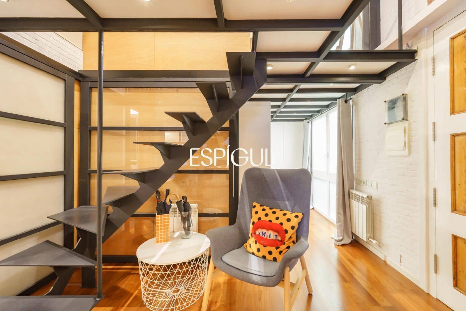 2 soveværelse Lejlighed til salg i Barcelona by - € 489.000 (Ref: 10016449)