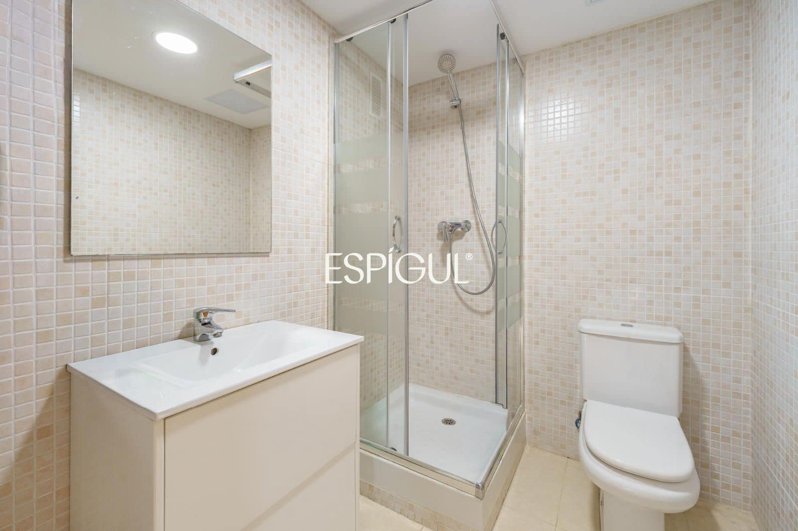 3 slaapkamer Flat te koop in Barcelona stad met garage - € 510.000 (Ref: 10016450)