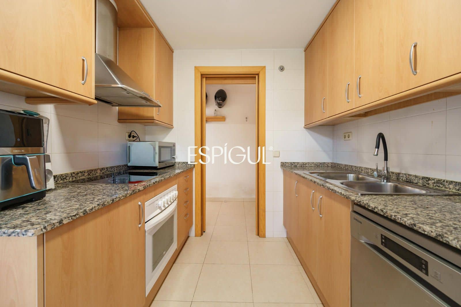 3 slaapkamer Flat te koop in Barcelona stad met garage - € 510.000 (Ref: 10016450)