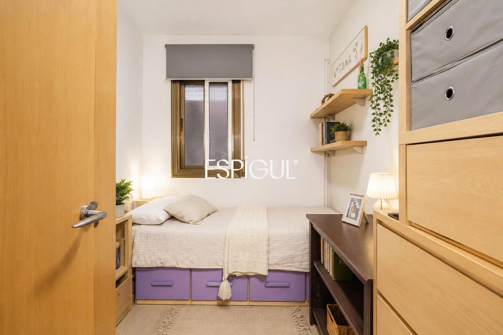 4 bedroom Flat for sale in Barcelona city with garage - € 550,000 (Ref: 10016452)