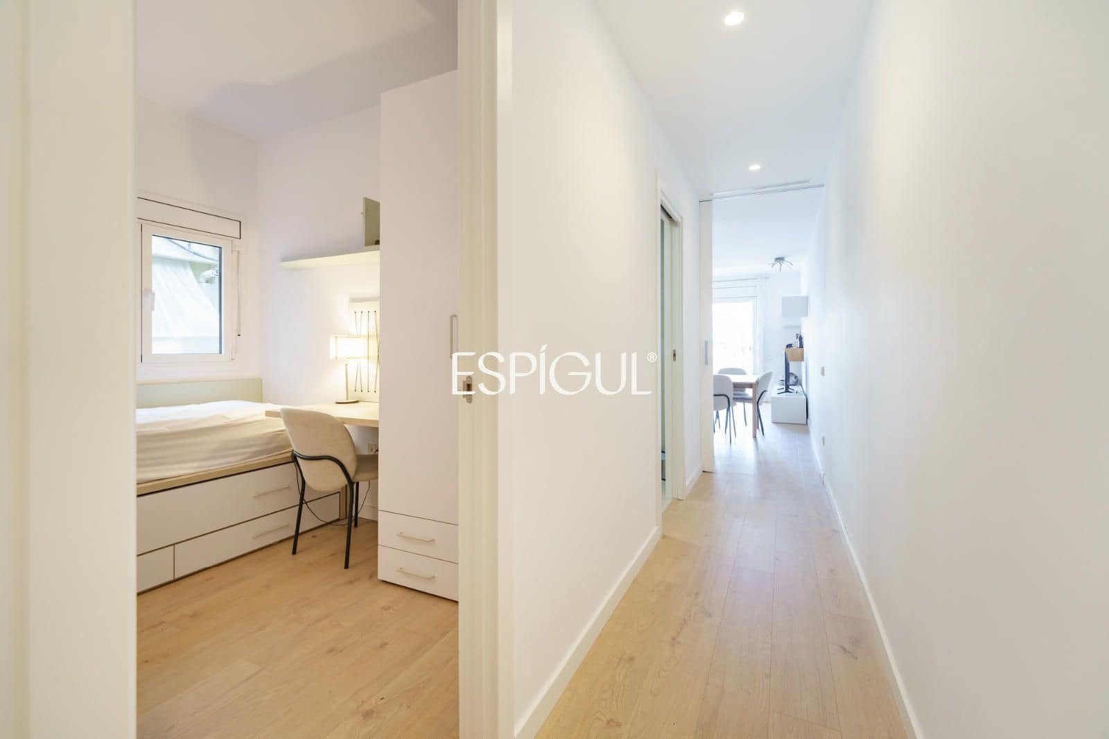 3 bedroom Flat for sale in Barcelona city - € 630,000 (Ref: 10016453)