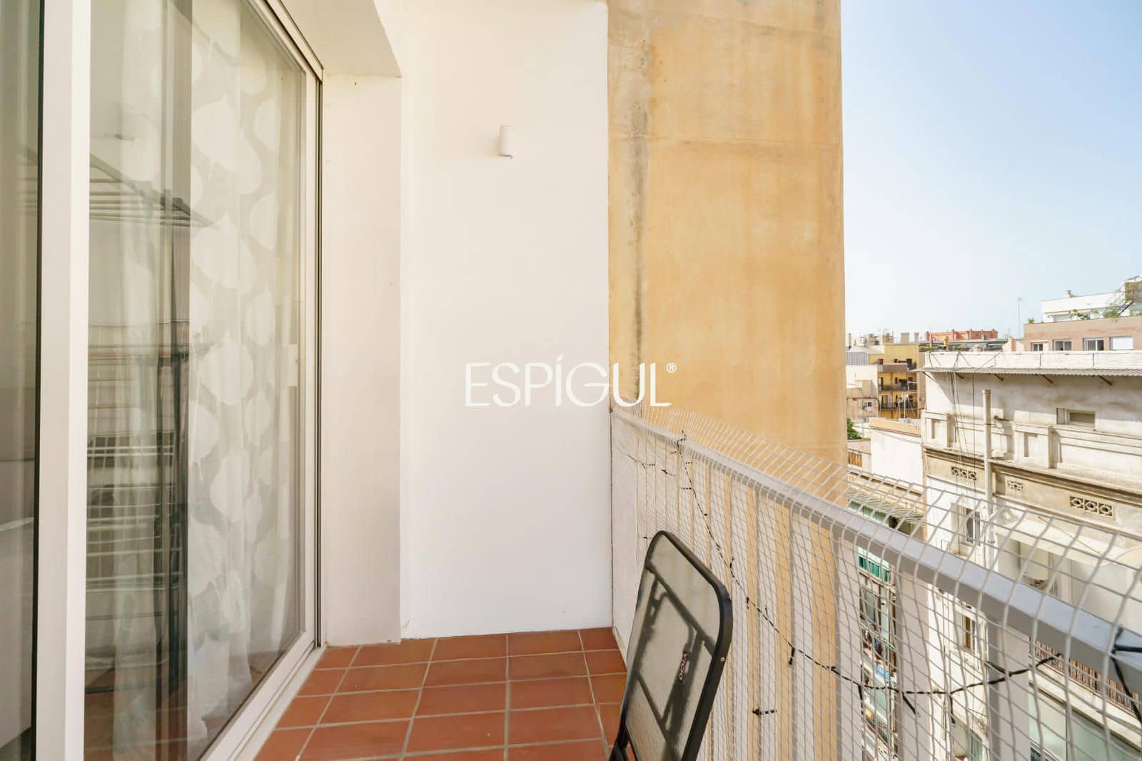 3 bedroom Flat for sale in Barcelona city - € 630,000 (Ref: 10016453)