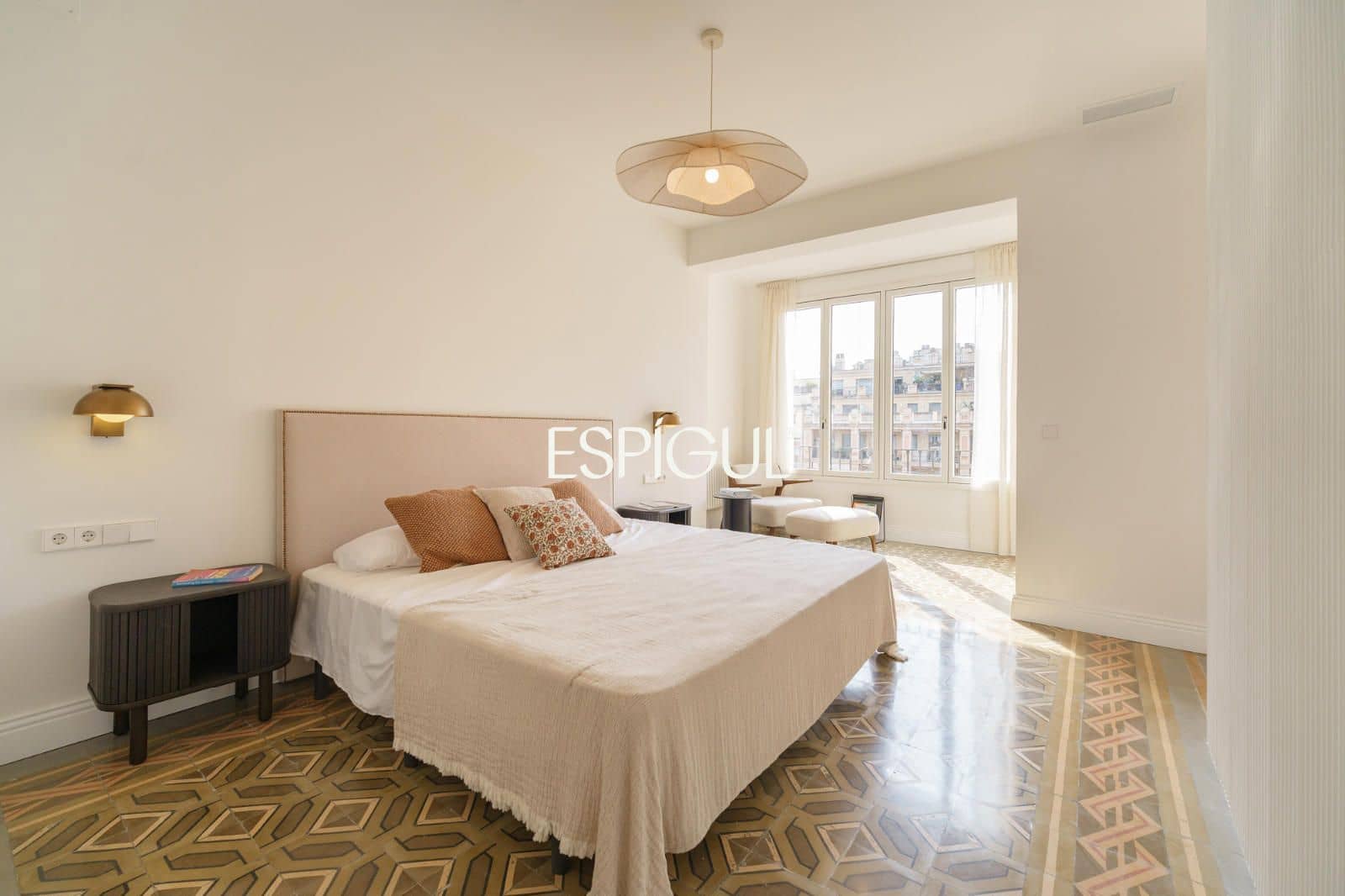 4 soveværelse Lejlighed til salg i Barcelona by - € 2.100.000 (Ref: 10016454)