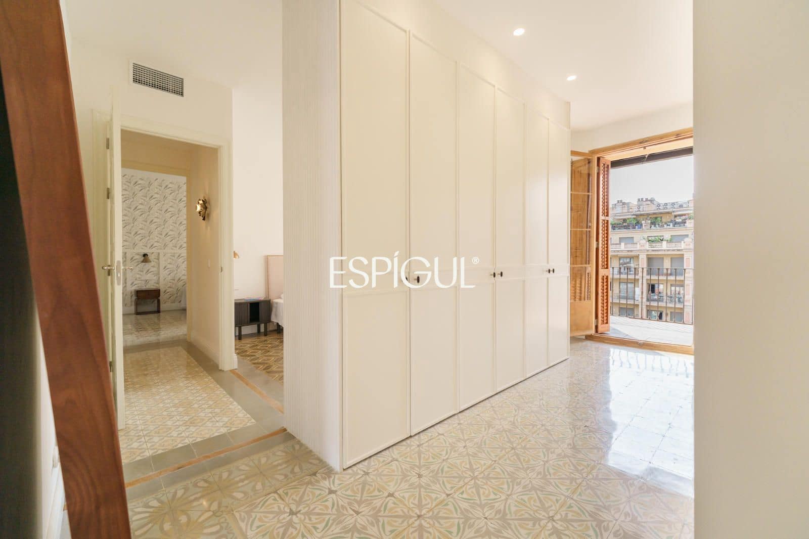 4 soveværelse Lejlighed til salg i Barcelona by - € 2.100.000 (Ref: 10016454)