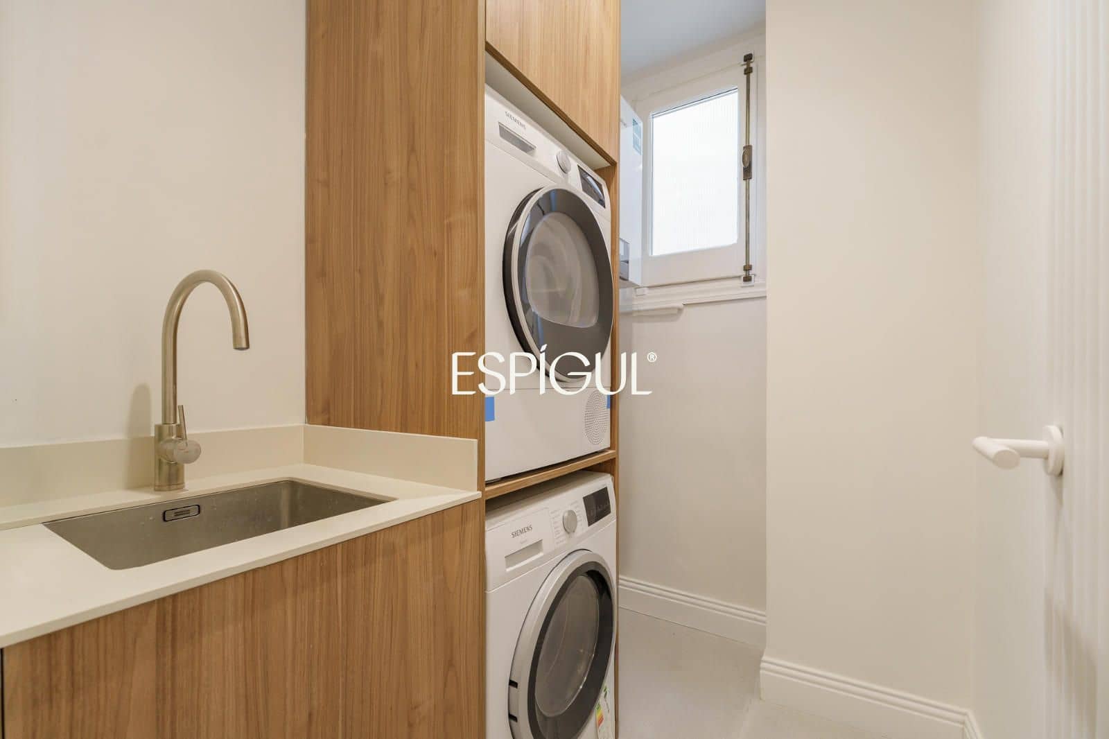 4 soveværelse Lejlighed til salg i Barcelona by - € 2.100.000 (Ref: 10016454)