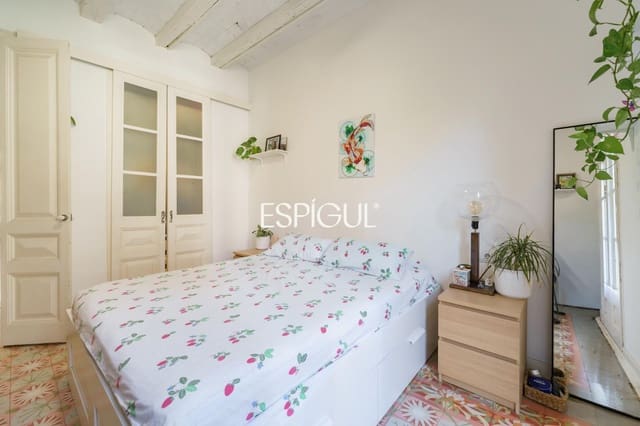 2 soveværelse Lejlighed til salg i La Vila de Gràcia, Barcelona by - € 495.000 (Ref: 10016455)