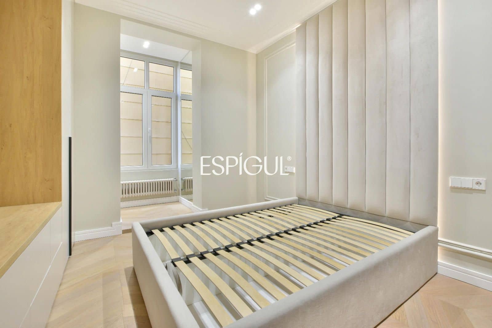 3 bedroom Flat for sale in Barcelona city - € 1,225,000 (Ref: 10016459)