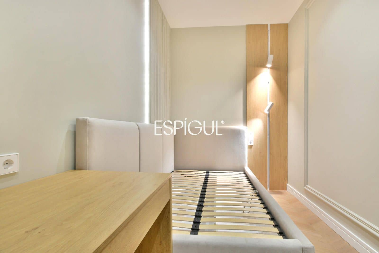 3 bedroom Flat for sale in Barcelona city - € 1,225,000 (Ref: 10016459)