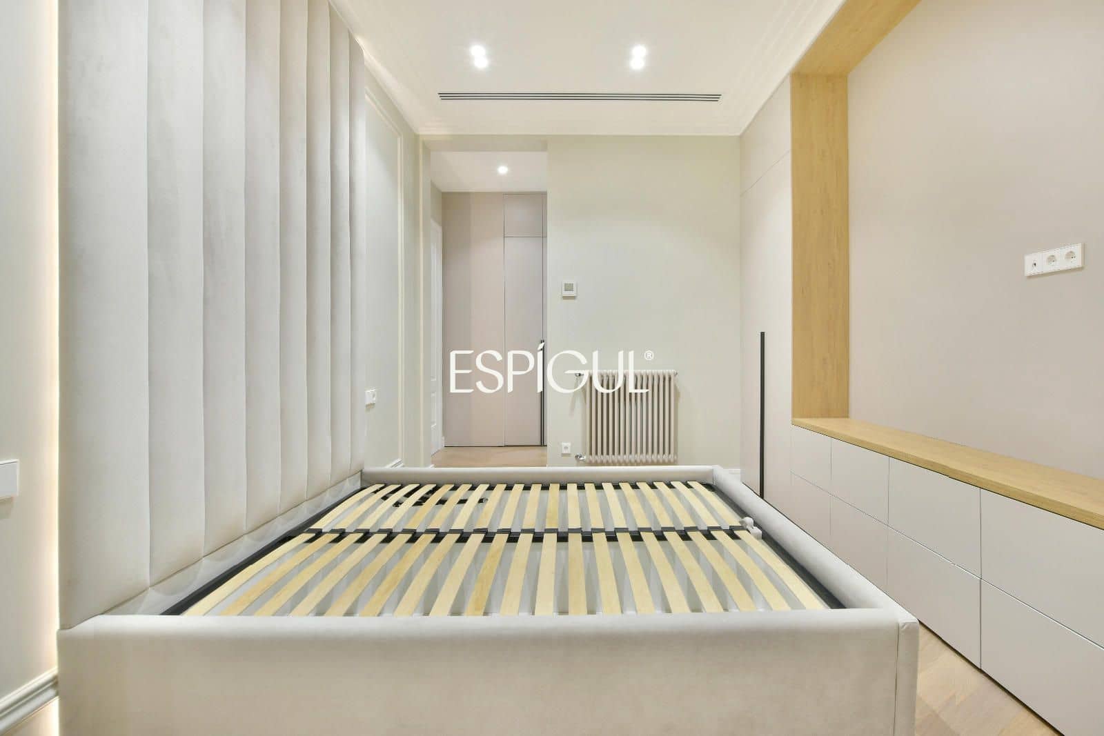 3 bedroom Flat for sale in Barcelona city - € 1,225,000 (Ref: 10016459)