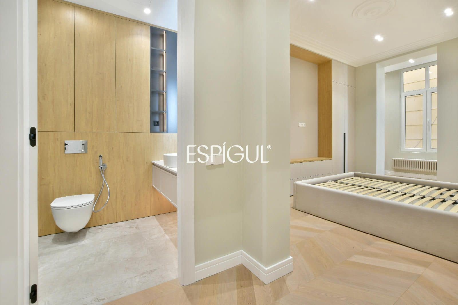 3 bedroom Flat for sale in Barcelona city - € 1,225,000 (Ref: 10016459)