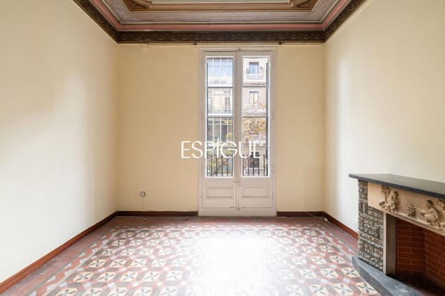 2 bedroom Flat for sale in La Dreta de L'Eixample, Barcelona city - € 595,000 (Ref: 10016460)