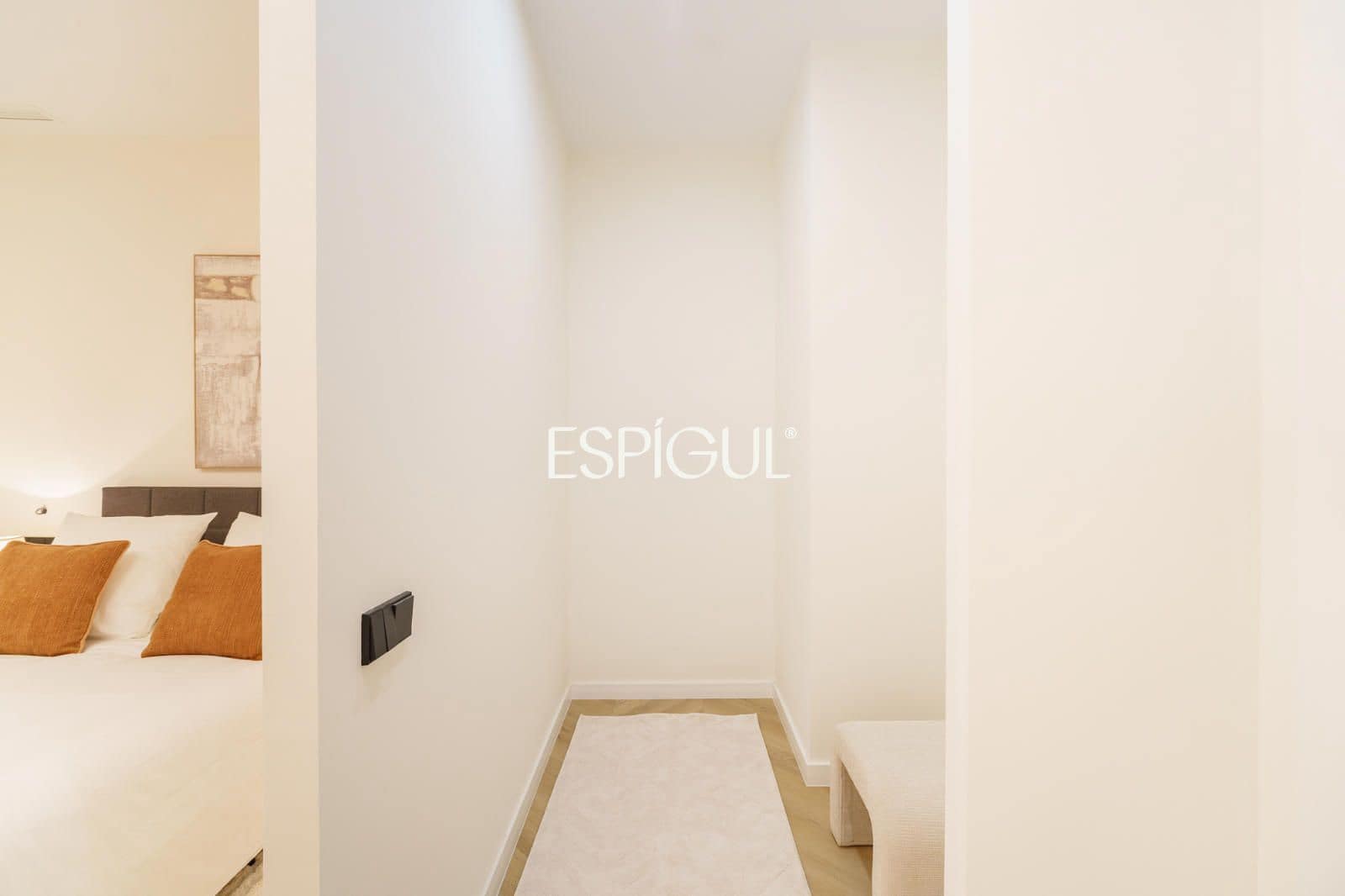 5 bedroom Flat for sale in Barcelona city - € 1,469,000 (Ref: 10016461)