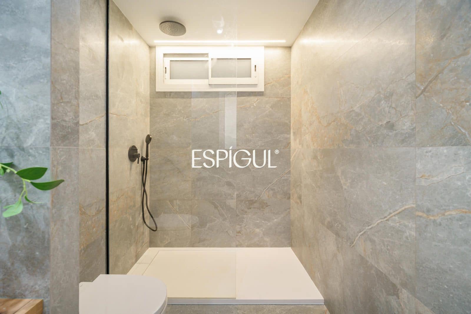 5 bedroom Flat for sale in Barcelona city - € 1,469,000 (Ref: 10016461)