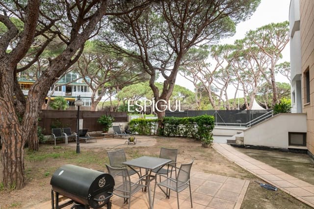 5 bedroom Villa for sale in Gavà with pool garage - € 1,390,000 (Ref: 10016462)