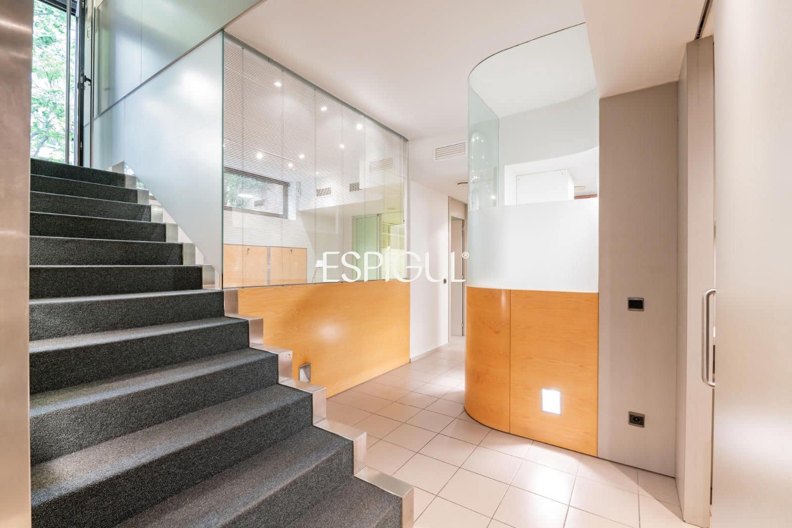 Office for sale in Barcelona city - € 780,000 (Ref: 10016464)