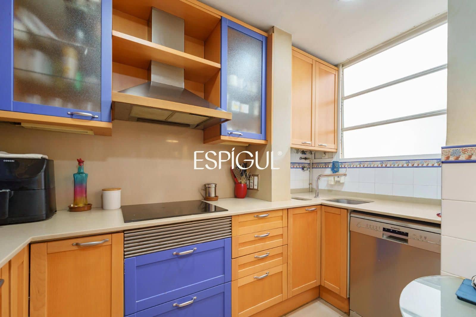 4 soveværelse Lejlighed til salg i Barcelona by - € 760.000 (Ref: 10016465)