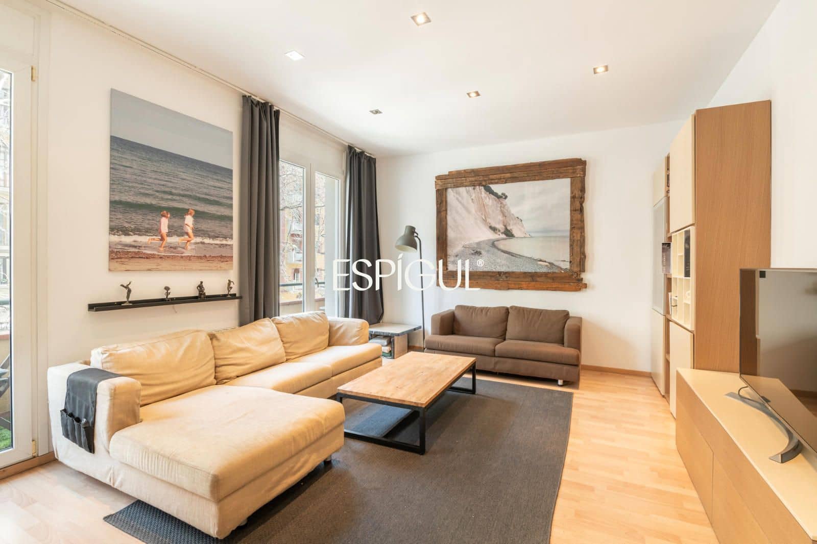 Piso de 3 habitaciones en Barcelona ciudad en venta - 760.000 € (Ref: 10016466)