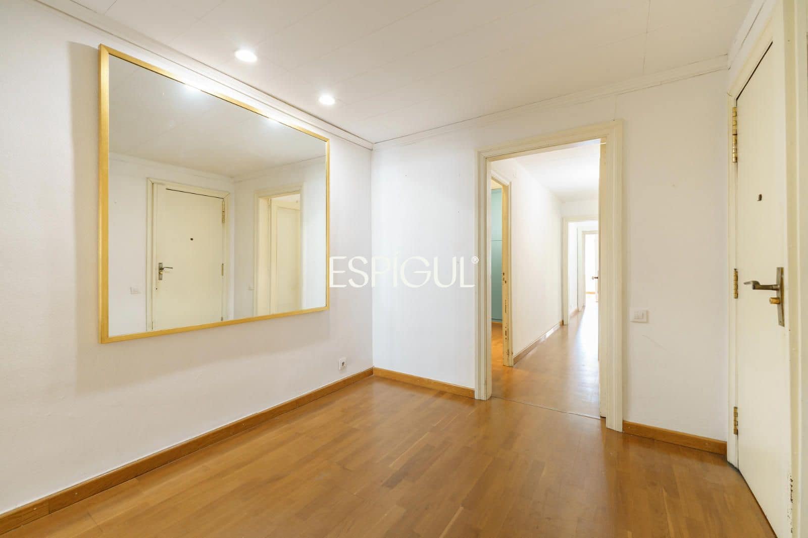 5 chambre Appartement à vendre à Barcelone ville avec garage - 1 170 000 € (Ref: 10016467)