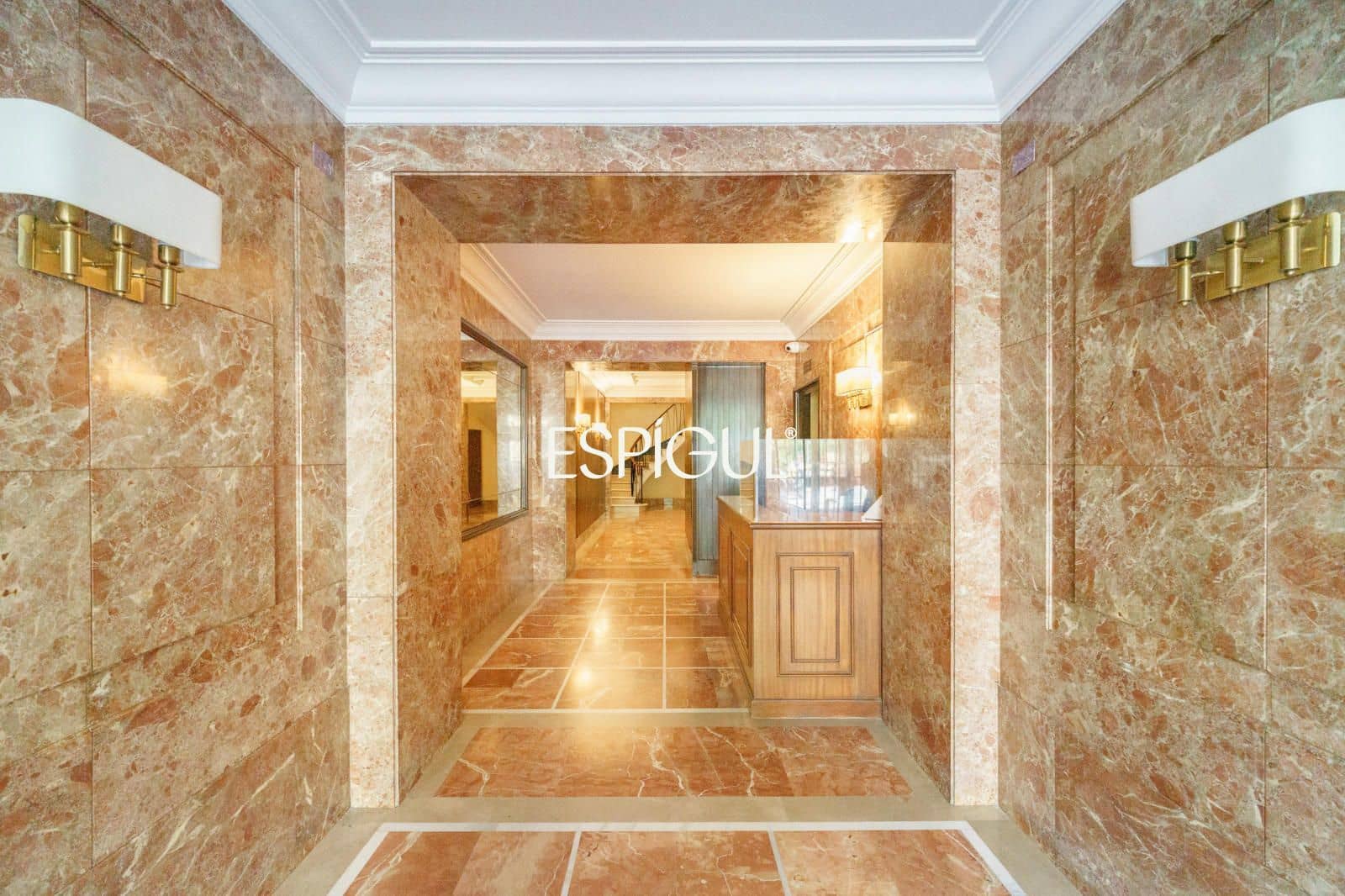 5 chambre Appartement à vendre à Barcelone ville avec garage - 1 170 000 € (Ref: 10016467)