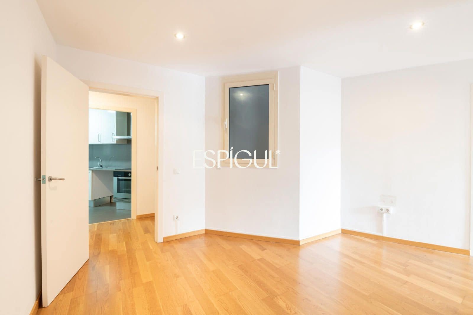Piso de 2 habitaciones en Barcelona ciudad en venta - 525.000 € (Ref: 10016469)