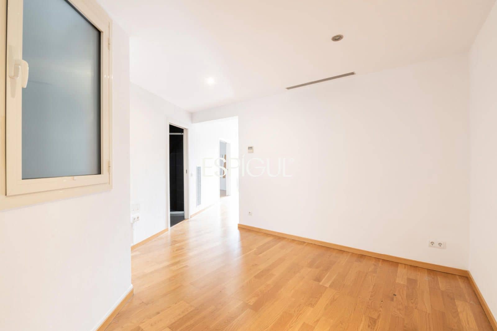 Piso de 2 habitaciones en Barcelona ciudad en venta - 525.000 € (Ref: 10016469)