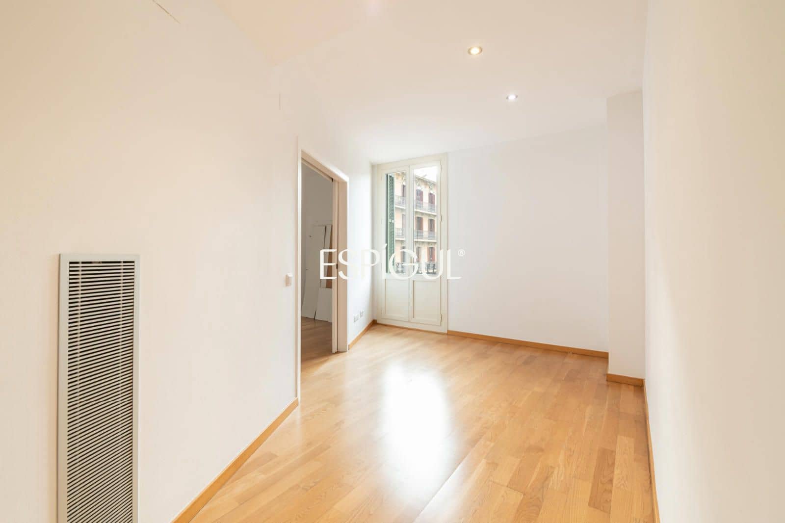 Piso de 2 habitaciones en Barcelona ciudad en venta - 525.000 € (Ref: 10016469)