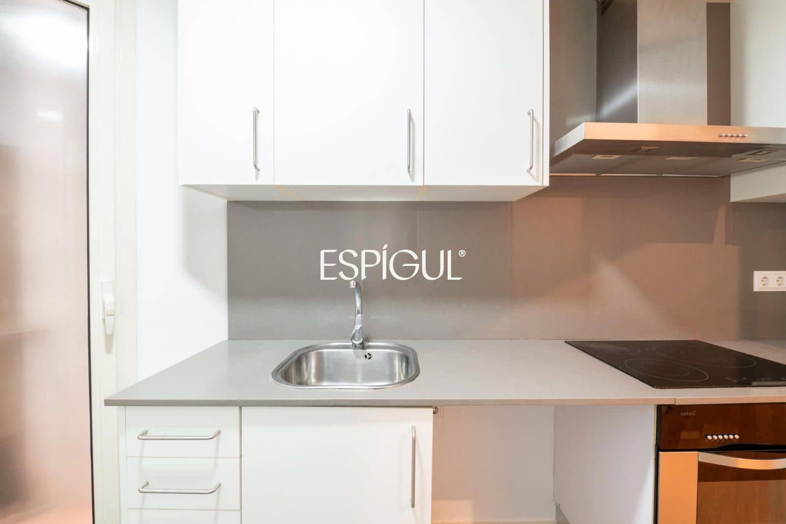 Piso de 2 habitaciones en Barcelona ciudad en venta - 525.000 € (Ref: 10016469)