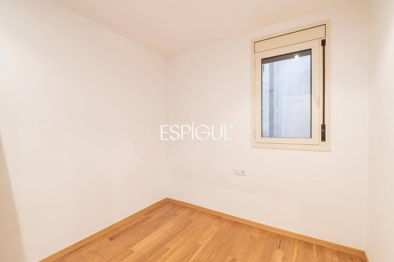 Piso de 2 habitaciones en Barcelona ciudad en venta - 525.000 € (Ref: 10016469)